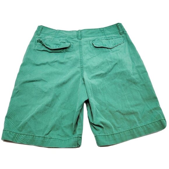 old navy broken in khaki Shorts Classic Length green sz 33 men - Picture 8 of 8